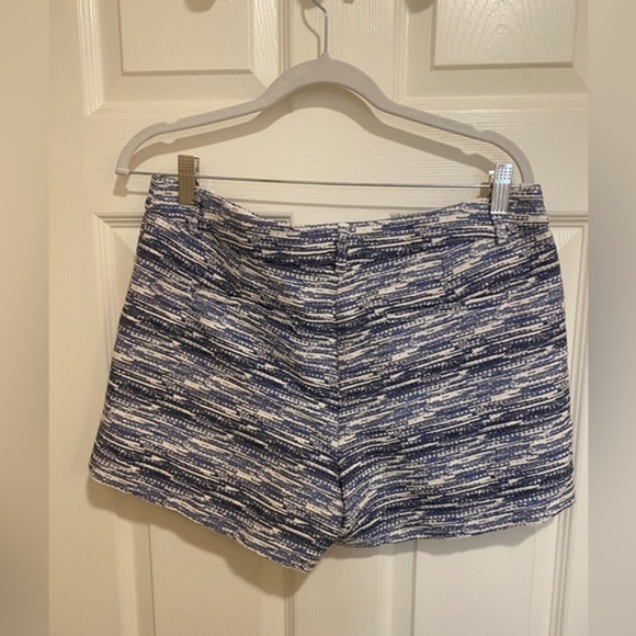 Katherine Barclay Blue Tweed Short - Picture 3 of 7